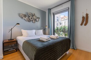 4 camere, ferro/asse da stiro, culla da viaggio, Wi-Fi gratuito