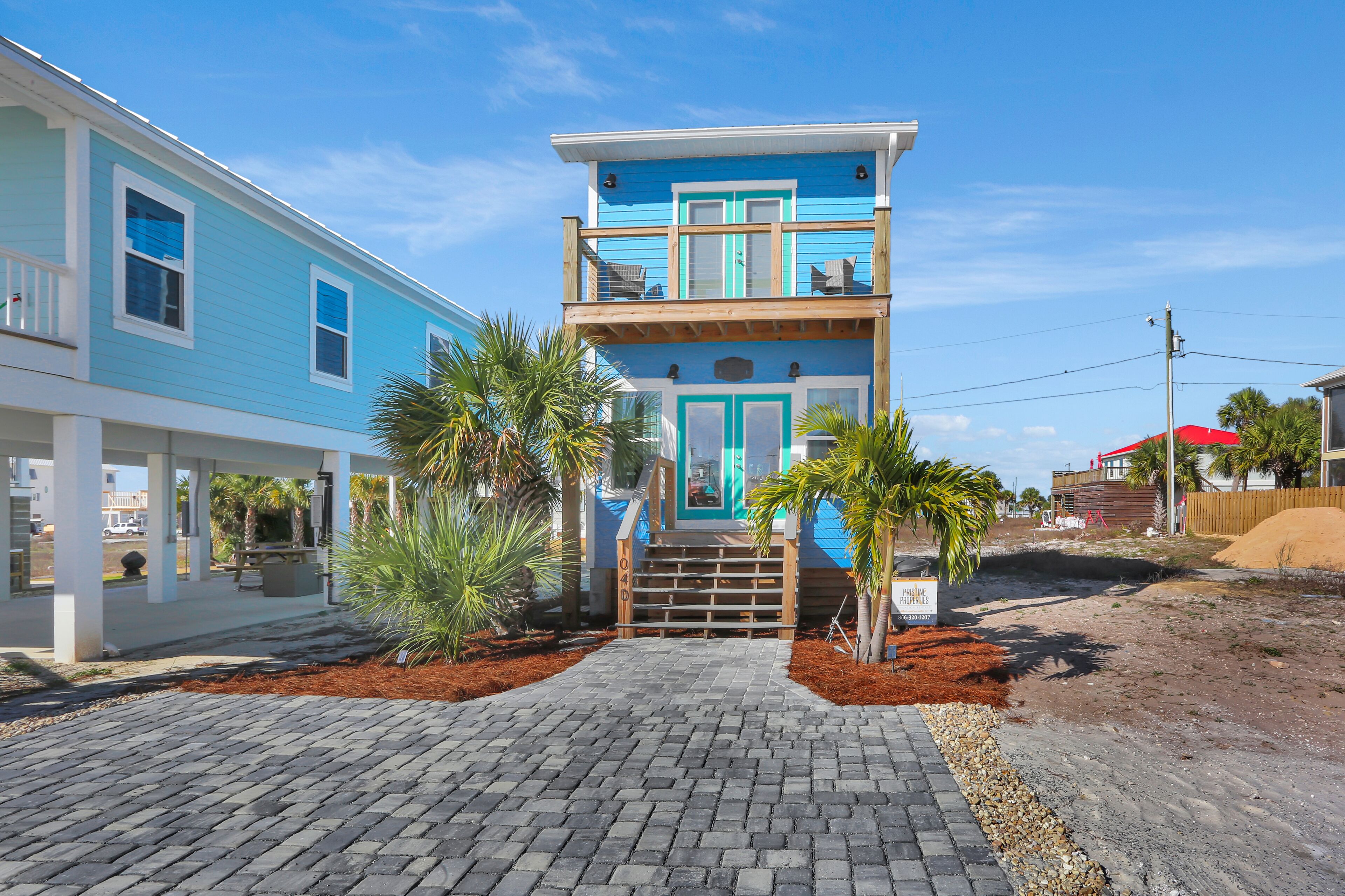 Beachside 2BR Home with Bonus Bunk Room, Amazing Gulf Views ~ Hesed