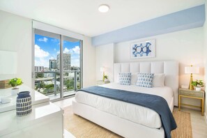 1 habitación, tabla de planchar con plancha, cuna de viaje y wifi 