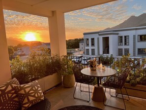 Luxury Apartment | Terrace/patio - Rainbow Residence (Franschhoek)