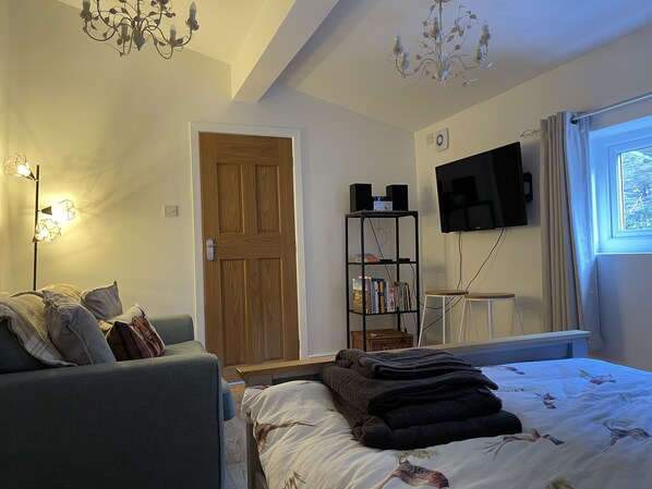 1 soverom, wi-fi (inkludert) og sengetøy