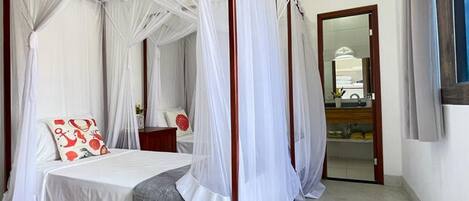 3 soverom, skrivebord, strykejern/-brett og wi-fi (inkludert)