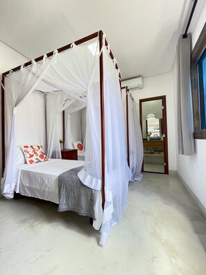 3 camere, una scrivania, ferro/asse da stiro, Wi-Fi gratuito