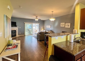 Smart TV, fireplace - WALK TO REHOBOTH BEACH -3 BR TOWNHOUSE IN POOL COMMUNITY-36995 Turnstone Cir. (Rehoboth Beach)