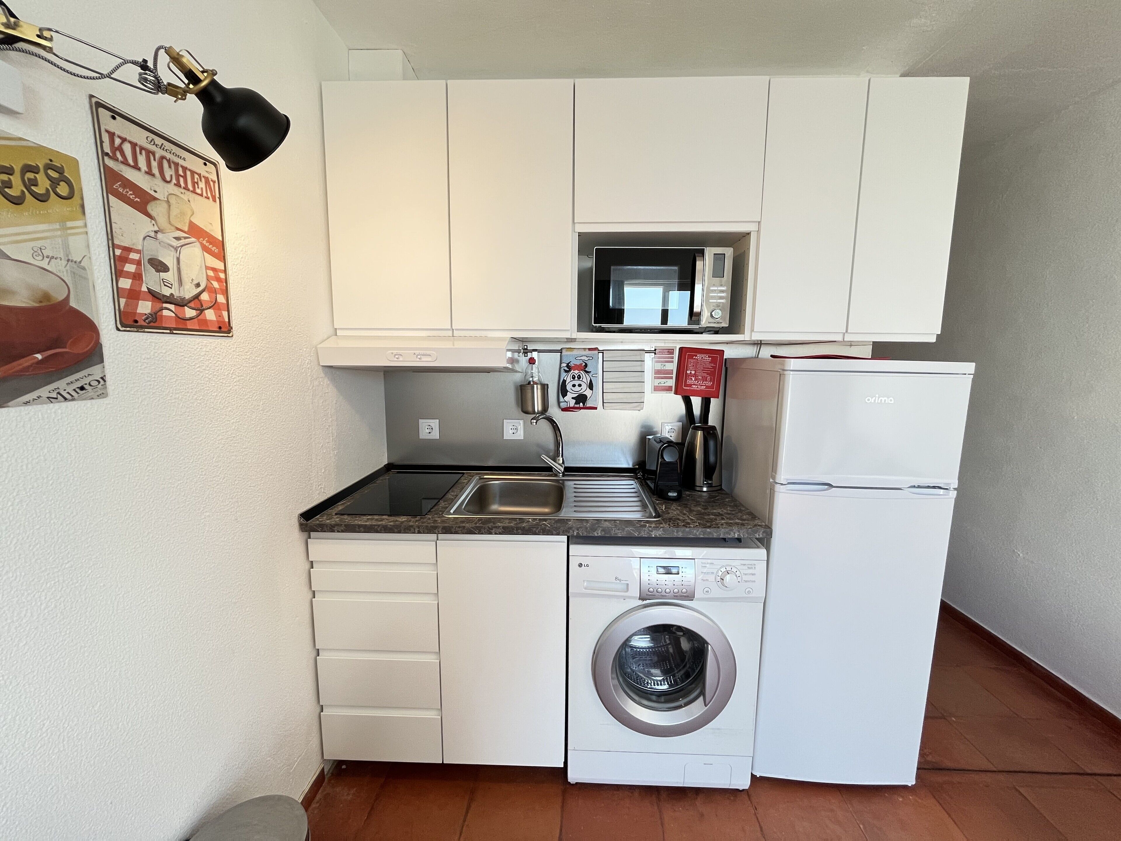 Apartemen, 2 kamar tidur | Dapur kecil pribadi | Lemari es besar, microwave, kompor, dan pemanggang roti