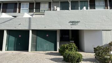 Bagian depan properti