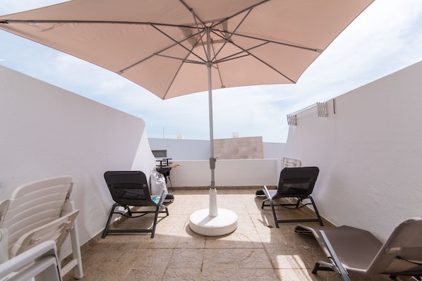 Apartamento, 2 habitaciones | Terraza o patio