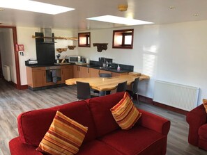 Living area - Anne's Cottage, Waterside Newton Stewart. (Polbae)