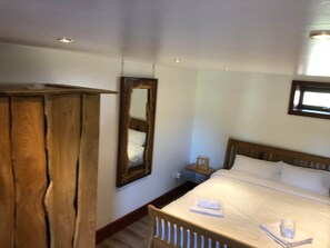 1 chambre, draps fournis, accès pour personnes à mobilité réduite