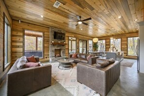TV, fireplace, video games, offices