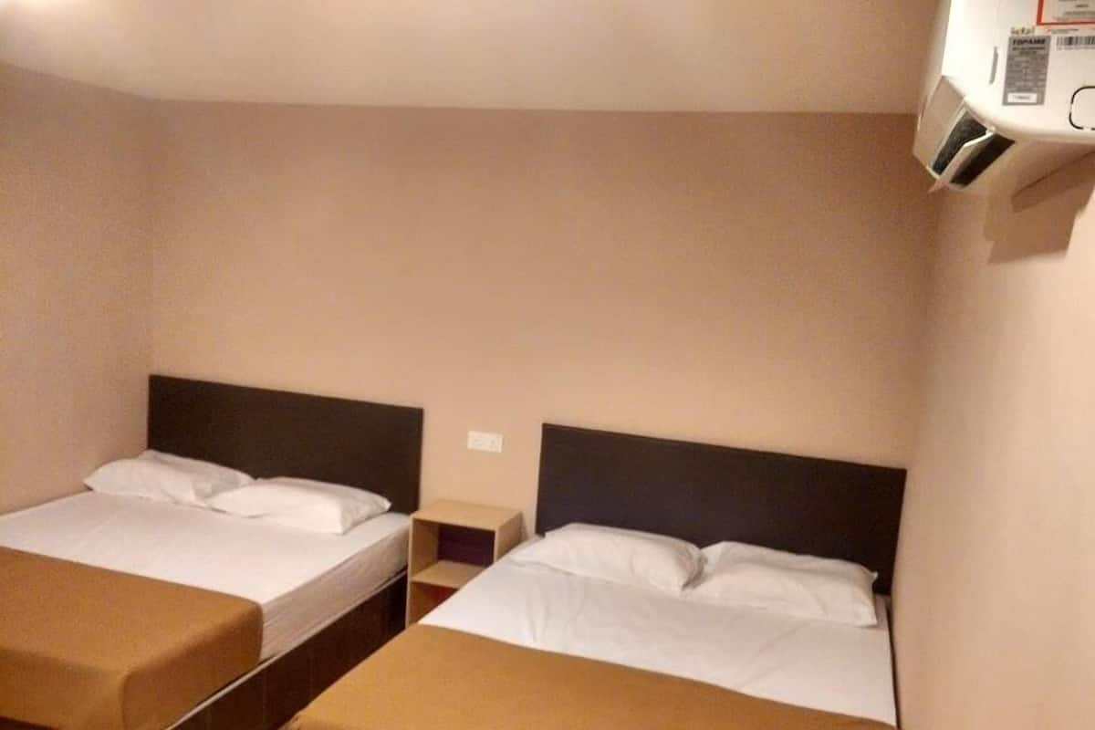 Bàn ủi/dụng cụ ủi quần áo, truy cập Internet không dây miễn phí