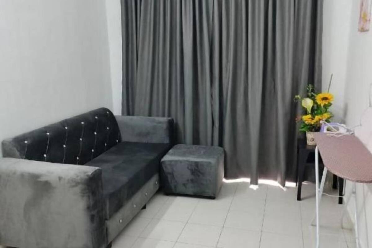 アイロン / アイロン台、WiFi (無料)、ベッドシーツ