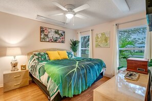 3 bedrooms, in-room safe, iron/ironing board, free WiFi