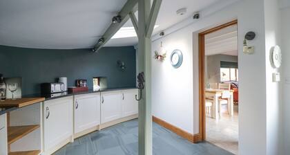 Camerton Hall Cottage