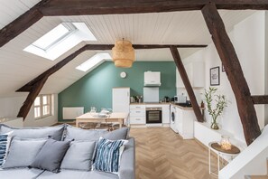 TV - LE PETIT MARIUS - Cocon au cœur du centre-ville historique (Rennes)