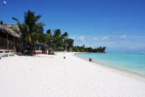 En la playa, toallas de playa