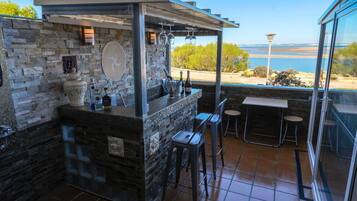 Bar (in der Unterkunft)