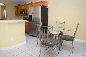 House, Multiple Beds, Private Pool, Pool View | Private kitchen | Fridge, microwave, stovetop, dishwasher