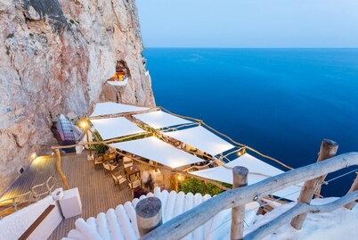 Eulalia Dos - Three Bedroom Villa, Sleeps 6