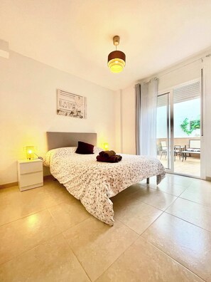 2 Schlafzimmer, Bügeleisen/Bügelbrett, Reisekinderbett, WLAN