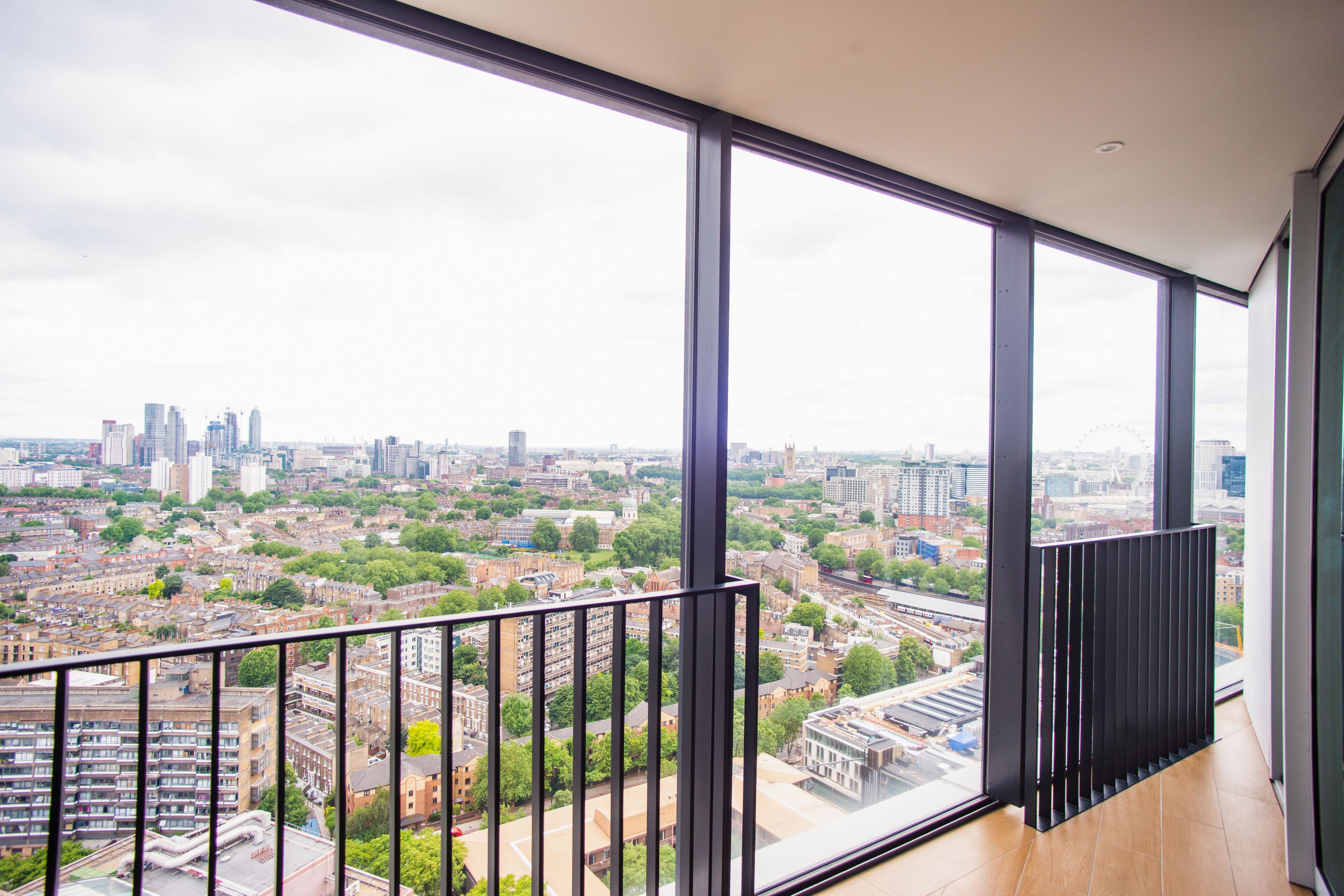 Apartment, 1 Queen Bed | Balcony