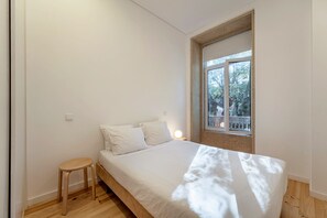 1 chambre, fer et planche à repasser, accès au Wi-Fi (inclus)