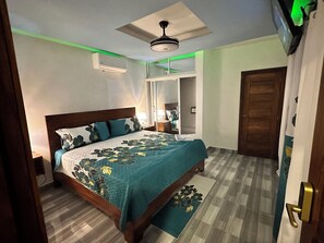 12 bedrooms, iron/ironing board, free WiFi, bed sheets - Sosua villa 12Br available for bachelor party, Luxury VIP transportation (Sosúa)