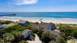 House, Multiple Beds | Beach - Arthur Oxner by Peace Vacations (Pawleys Island)
