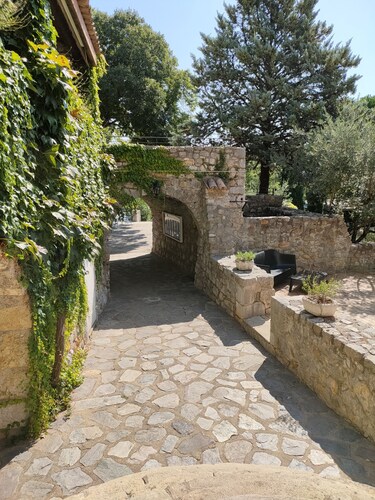 Résidence Vacances Bleues Lou Castel