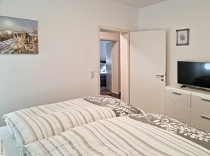 3 makuuhuonetta, ilmainen Wi-Fi, vuodevaatteet, pääsy pyörätuolilla