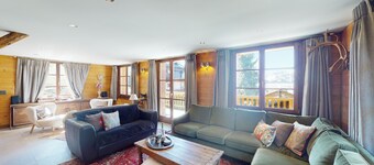 Charming Chalet - Walk to Piste & Villars Centre! Style & Comfort 5 Bed/4 Bath!