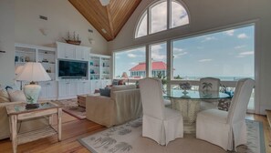 House, 6 Bedrooms | Living room - Blue Dolphin by Peace Vacations (Georgetown)