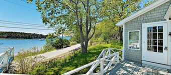 Serenity  A Deck w Great View,  14 mins to Quiet Side Acadia