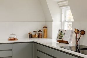 Luxury Apartment | Private kitchen | Full-size fridge, oven, stovetop, dishwasher