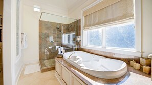 House, 6 Bedrooms | Bathroom - Pearce by Peace Vacations (Georgetown)