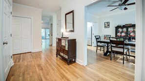 Appartement, 3 slaapkamers | Individueel gedecoreerd, individueel gemeubileerd
