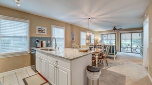 Condo, 2 Bedrooms | Private kitchen | Oven