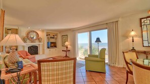 Villa, 2 Bedrooms | Living room - Pioneer Place 3BR by Peace Vacations (Georgetown)