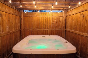 Baignoire à remous intérieure