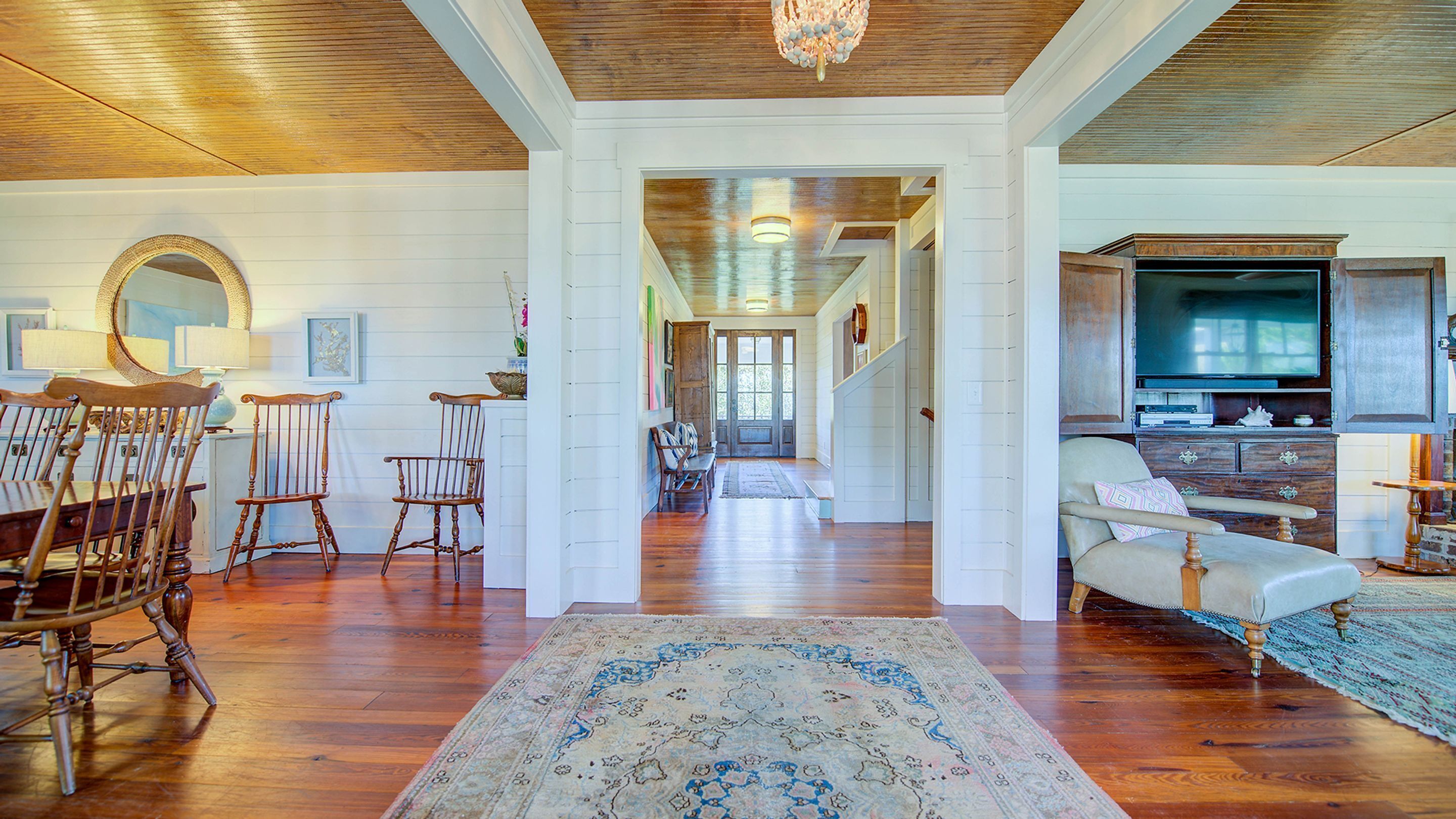 House, Multiple Beds | Living room