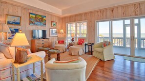 House, 6 Bedrooms | Living room - Sea Spray by Peace Vacations (Georgetown)