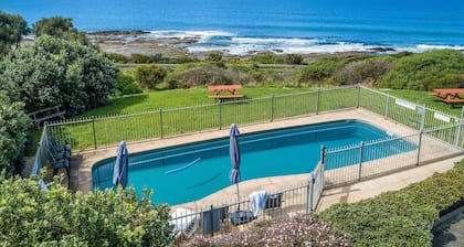 13 Whitecrest Resort - Pool & Amazing Ocean Views