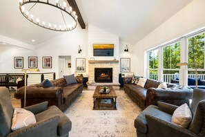 Smart TV, fireplace, video games, DVD player