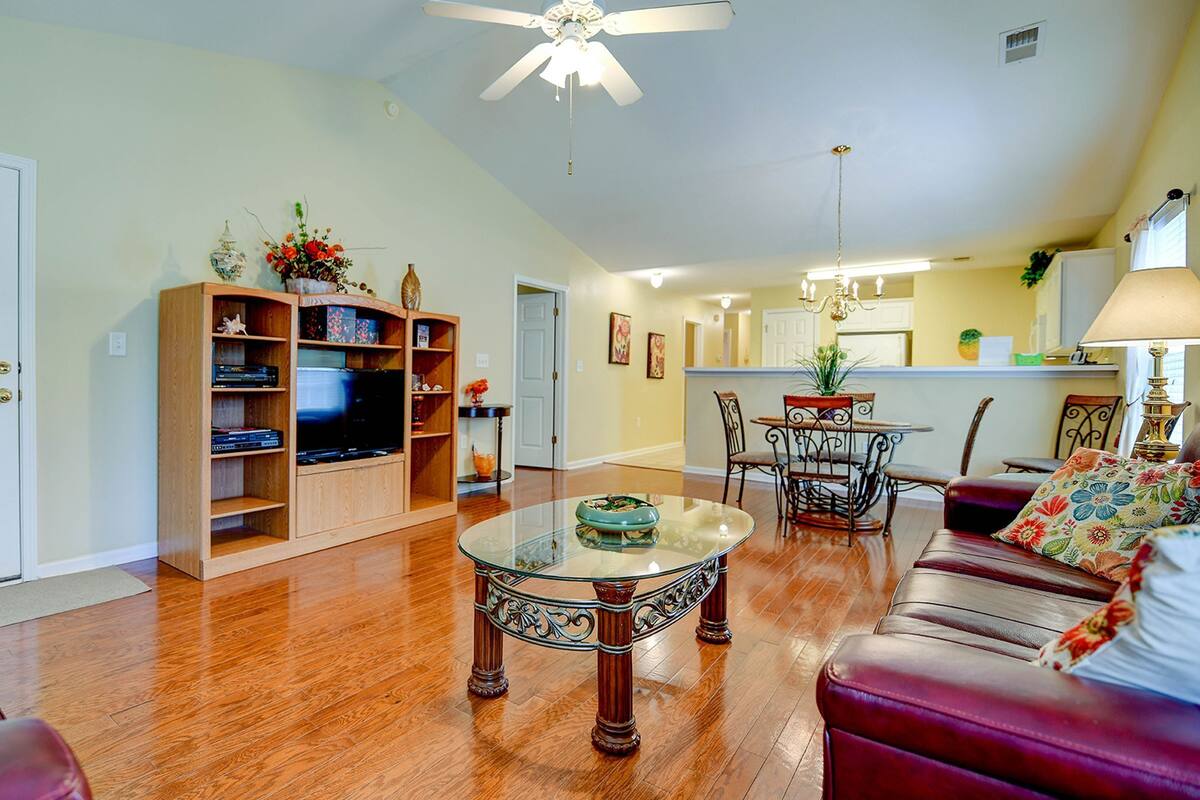 Condo, 3 chambres | Salle de séjour
