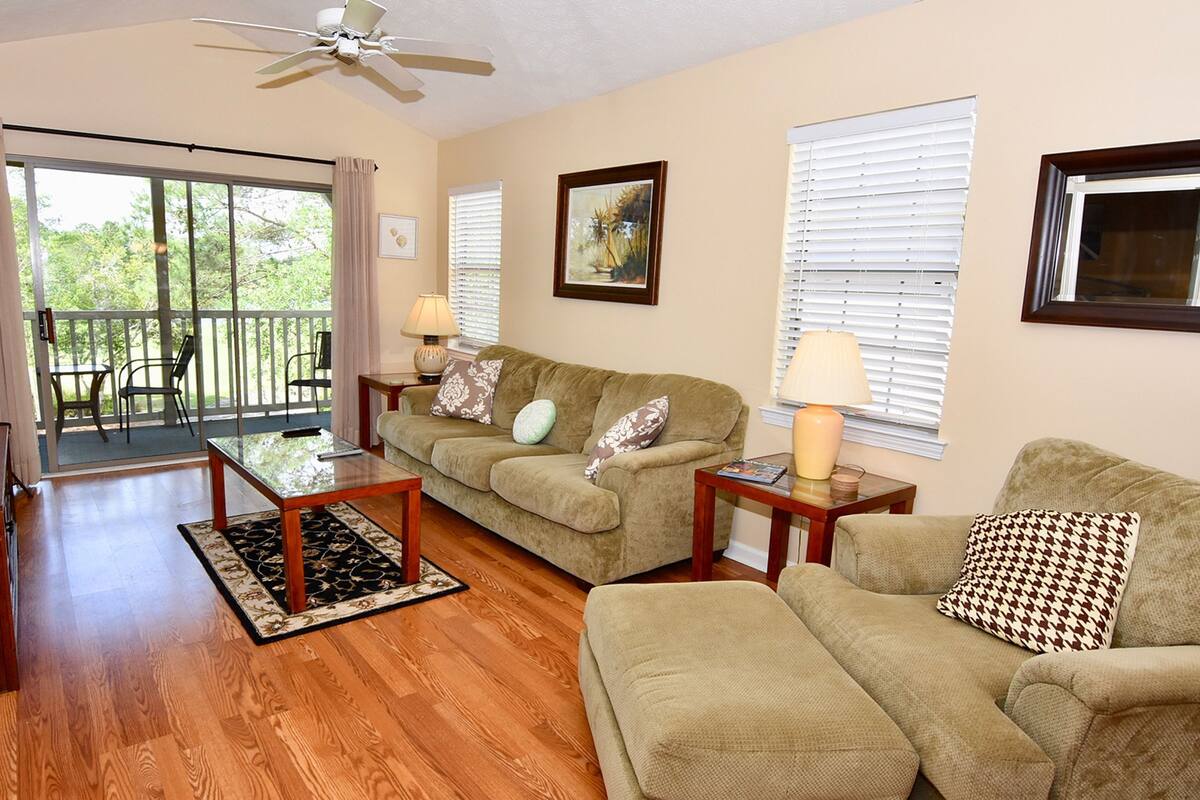 Condo, 3 chambres | Salle de séjour
