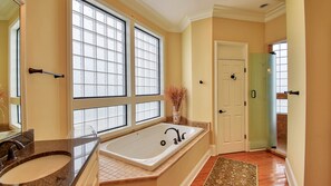 House, Multiple Beds | Bathroom | Towels - We Shell Sea by Peace Vacations (Georgetown)