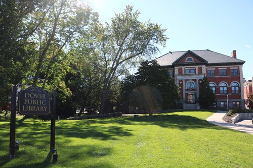 🔥Warm, Spacious, Free Wine🍷Entire Apt, Self CheckIn!