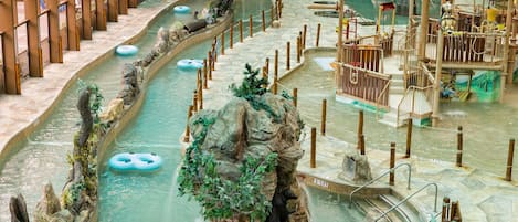 Piscine couverte, piscine extérieure