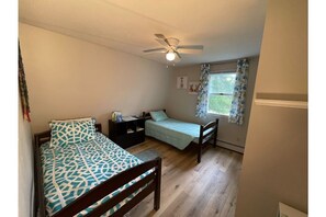 2 habitaciones, escritorio, wifi gratis y ropa de cama 