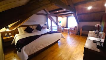 Master Suit, 1 King Bed | 防敏寢具、Select Comfort 床墊、手提電腦工作空間、遮光窗簾/窗簾